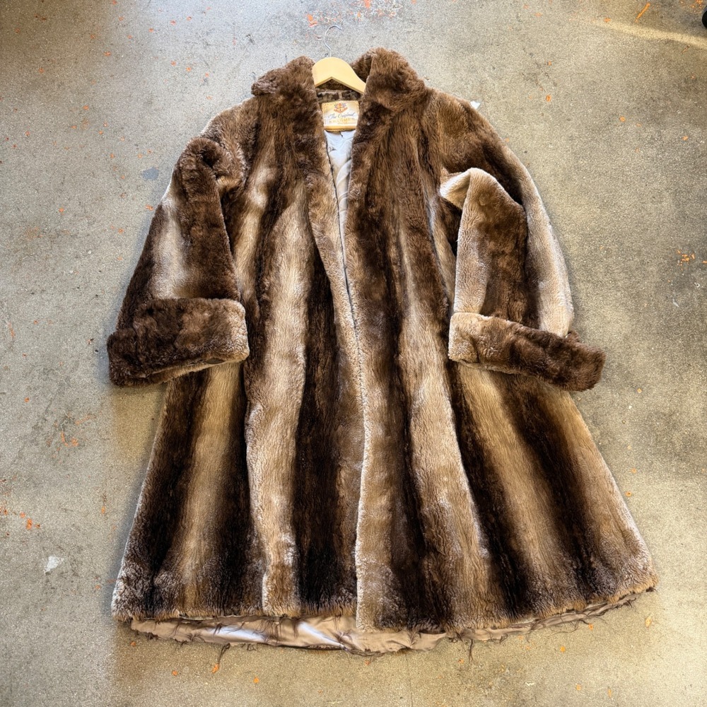 Vintage 80's Krammer Furs Fur Coat